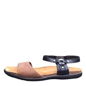 Naot Sabrina Leather Sandals